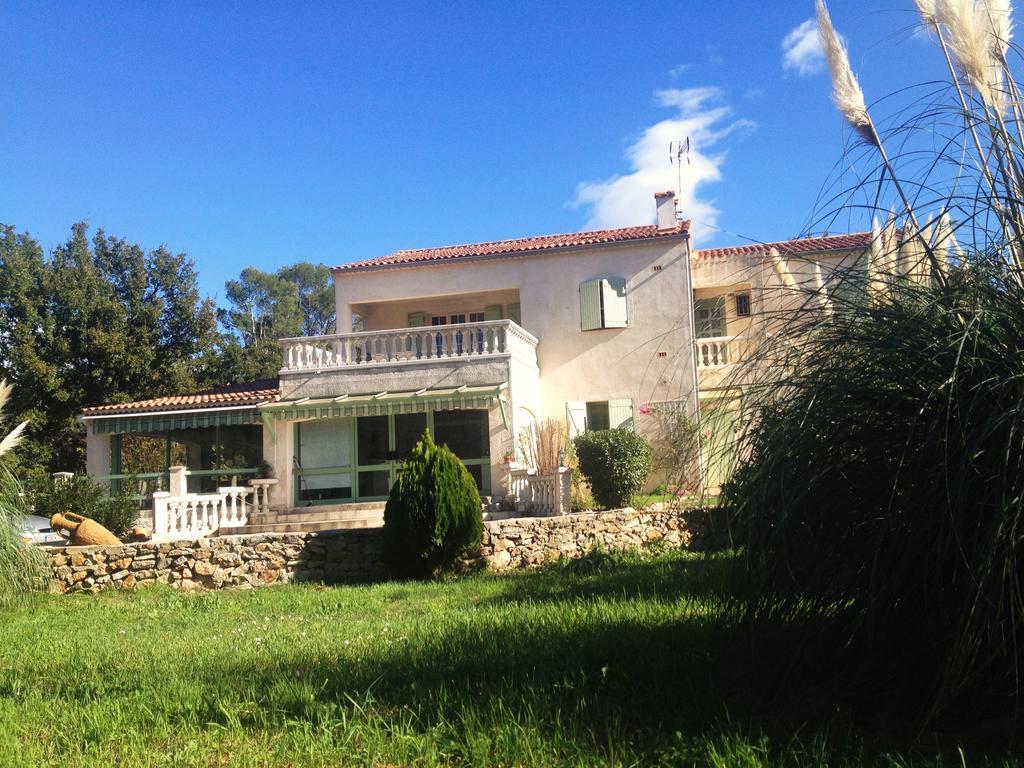 ベス・シュル・イソルLa Bastide De L'Issoleアパートメント 部屋 写真